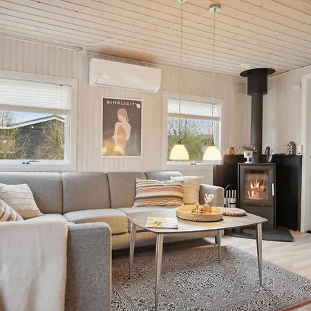 Cozy In With Wifi Holiday home