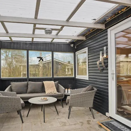 Σπίτι διακοπών Cozy In With Wifi